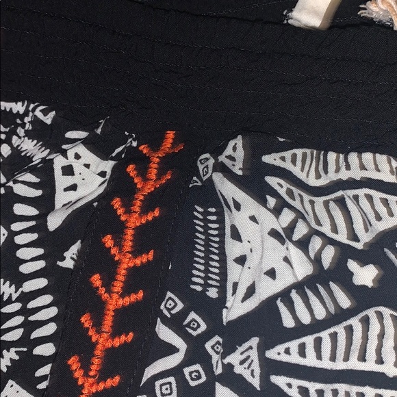 Pants Pattern  Style - Picture 7 of 8